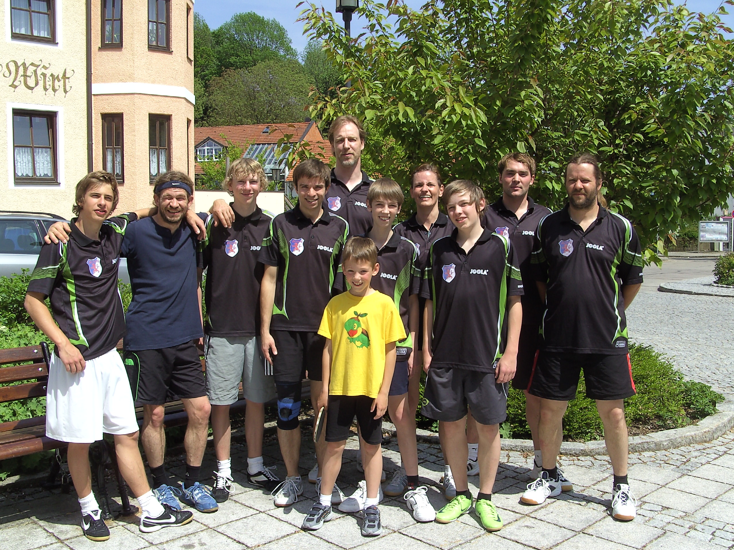 Alex, Achim, Maxi, Nicky, Ulli, Liam, Nane, Sebi, Auge, Eddie und ganz vorn Konrad